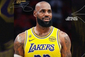 901701