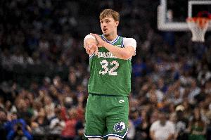 狼队vs富勒姆直播