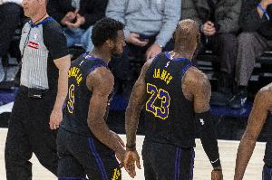 649459