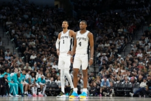 键盘侠|福克斯成新球盲鉴定器！开拓者怎敢在文班周围3米内投篮