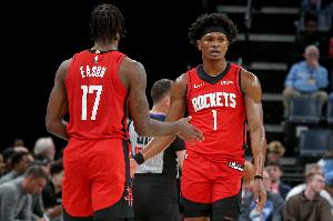 火箭季后赛五场比赛送出63次抢断 自2007年勇士之后最多