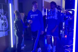 让弗拉格打控卫被批？基德曾爆粗回应：我TM根本不在乎这些批评